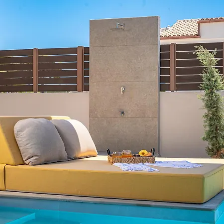 Villa Alpha Waves By Banana